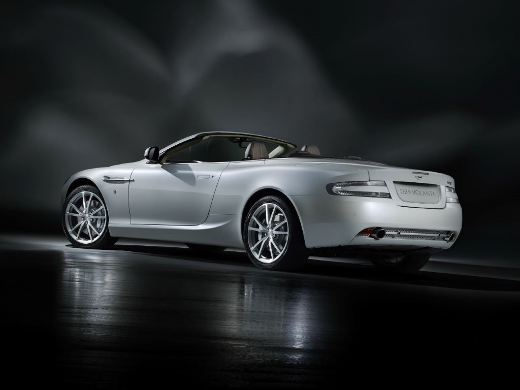 Aston Martin DB9 Volante